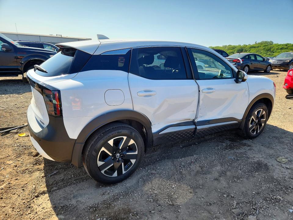 2025 Nissan Kicks VIN 3N8AP6CB9SL307600 COPART salvage auction — SIDE, Il - Salvage Certificate, sold $9,200 on 2026-07-03 (photo 3)