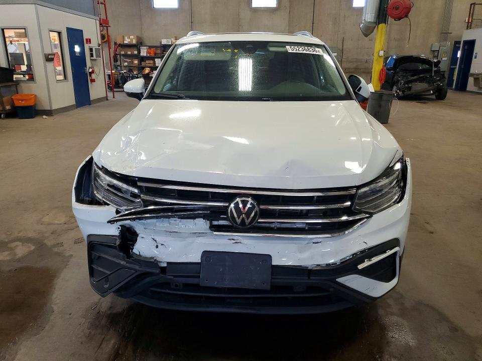 2024 Volkswagen VIN 3VVMB7AX2RM063029 COPART salvage auction — FRONT END, Mn - Cert Of Title-Salvage, sold $12,000 on 2026-07-02 (photo 5)