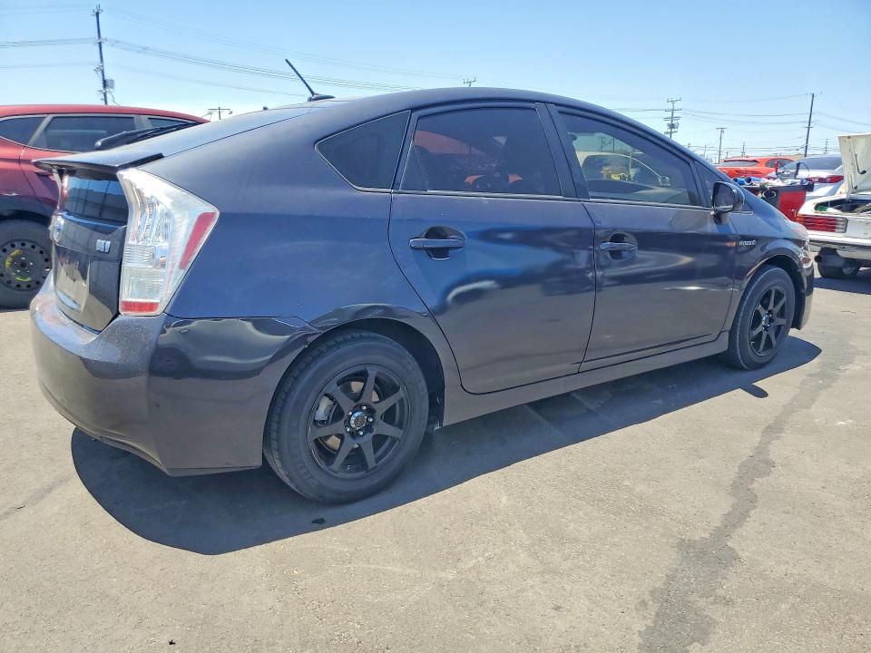 2011 Toyota Prius VIN JTDKN3DU7B0276137 COPART salvage auction — FRONT END, CA - SALVAGE CERTIFICATE, sold $700 on 2026-07-13 (photo 3)