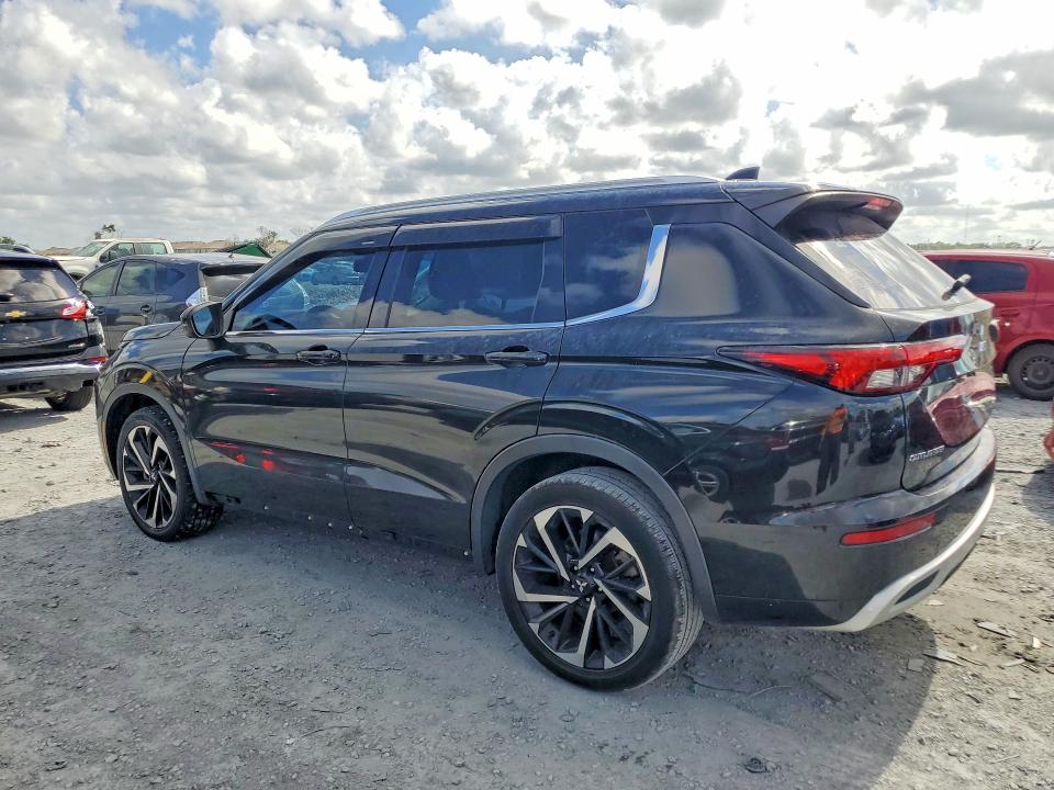 2022 Mitsubishi Outlander VIN JA4J4VA86NZ061182 COPART salvage auction — MINOR DENT/SCRATCHES, Wv - Certificate Of Title (P), sold $9,700 on 2026-07-31 (photo 2)