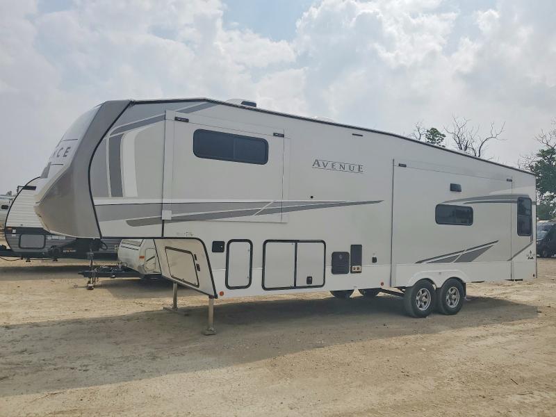 2025 Alliance Avenue VIN 7M5FA3522SA011190 COPART salvage auction — HAIL, KS - CERT OF TITLE-SALVAGE, sold $8,200 on 2026-07-23 (photo 2)