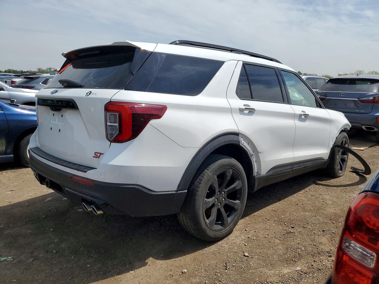 2020 Ford Explorer VIN 1FM5K8GC1LGA50296 COPART salvage auction — Biohazard/Chemical, IL - CERTIFICATE OF TITLE, sold $2,950 on 2026-07-09 (photo 3)