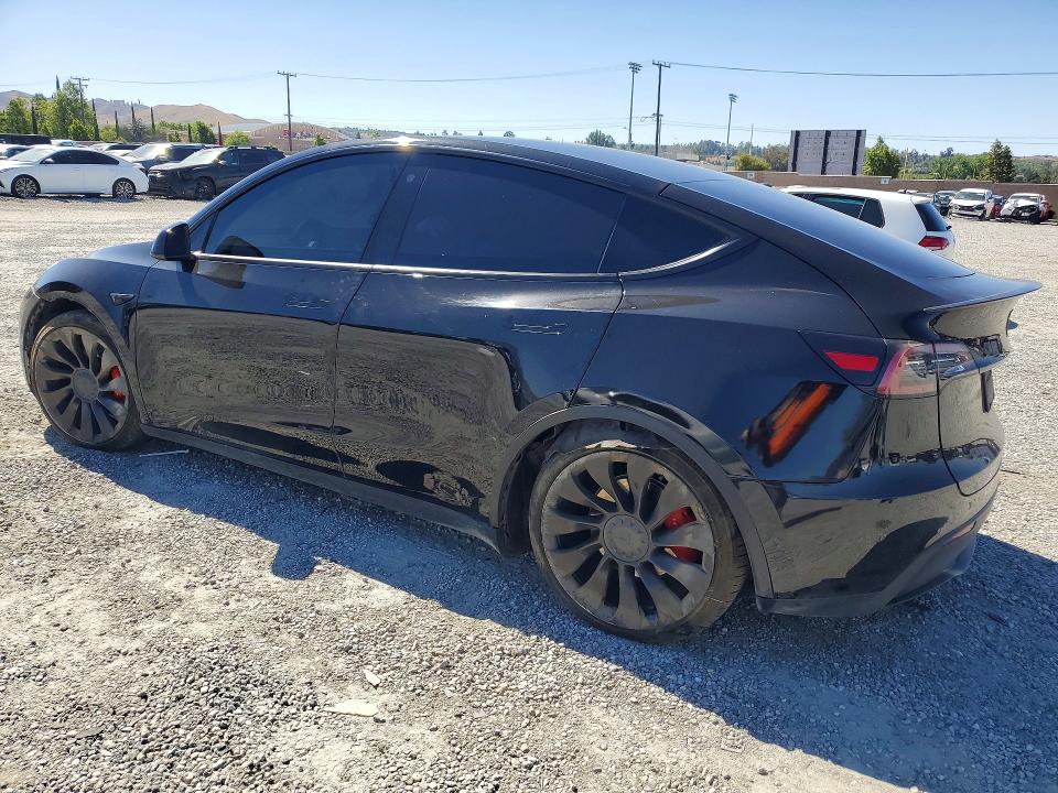 2022 Tesla Model y VIN 7SAYGDEF9NF336843 COPART salvage auction — UNDERCARRIAGE, Ca - Salvage Certificate, sold $7,900 on 2026-07-08 (photo 2)