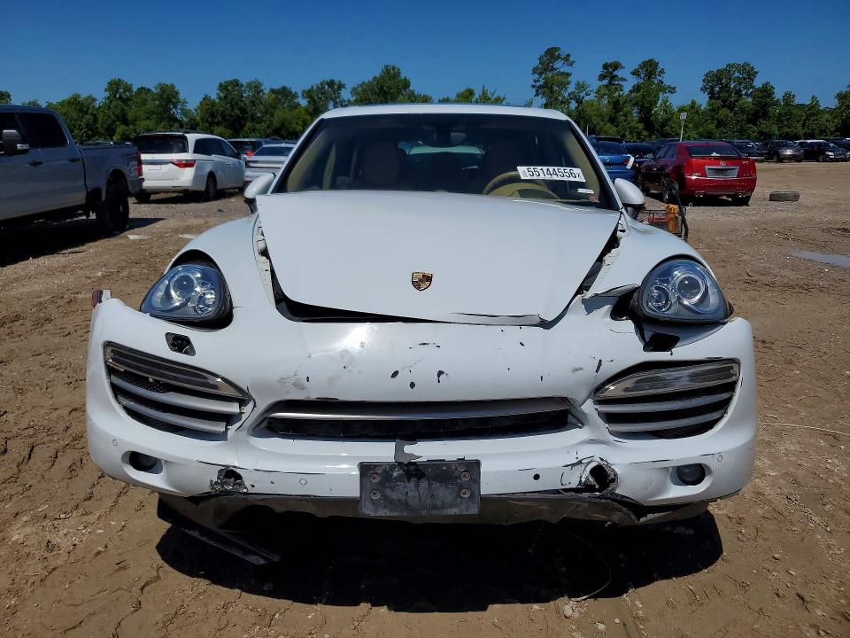 2014 Porsche Cayenne VIN WP1AA2A23ELA95915 COPART salvage auction — FRONT END, Tx - Salvage Vehicle Title, sold $1,350 on 2026-07-28 (photo 5)