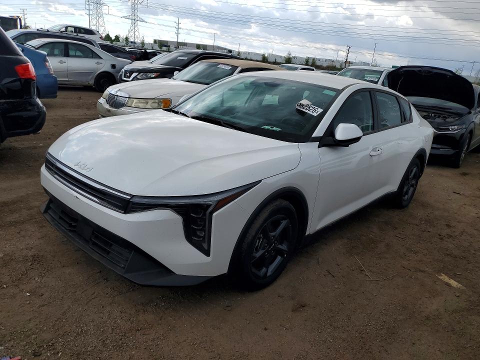 2025 Kia K4 VIN 3KPFT4DE2SE085304 COPART salvage auction — MECHANICAL, Il - Salvage Certificate, sold $8,000 on 2026-07-27 (photo 1)