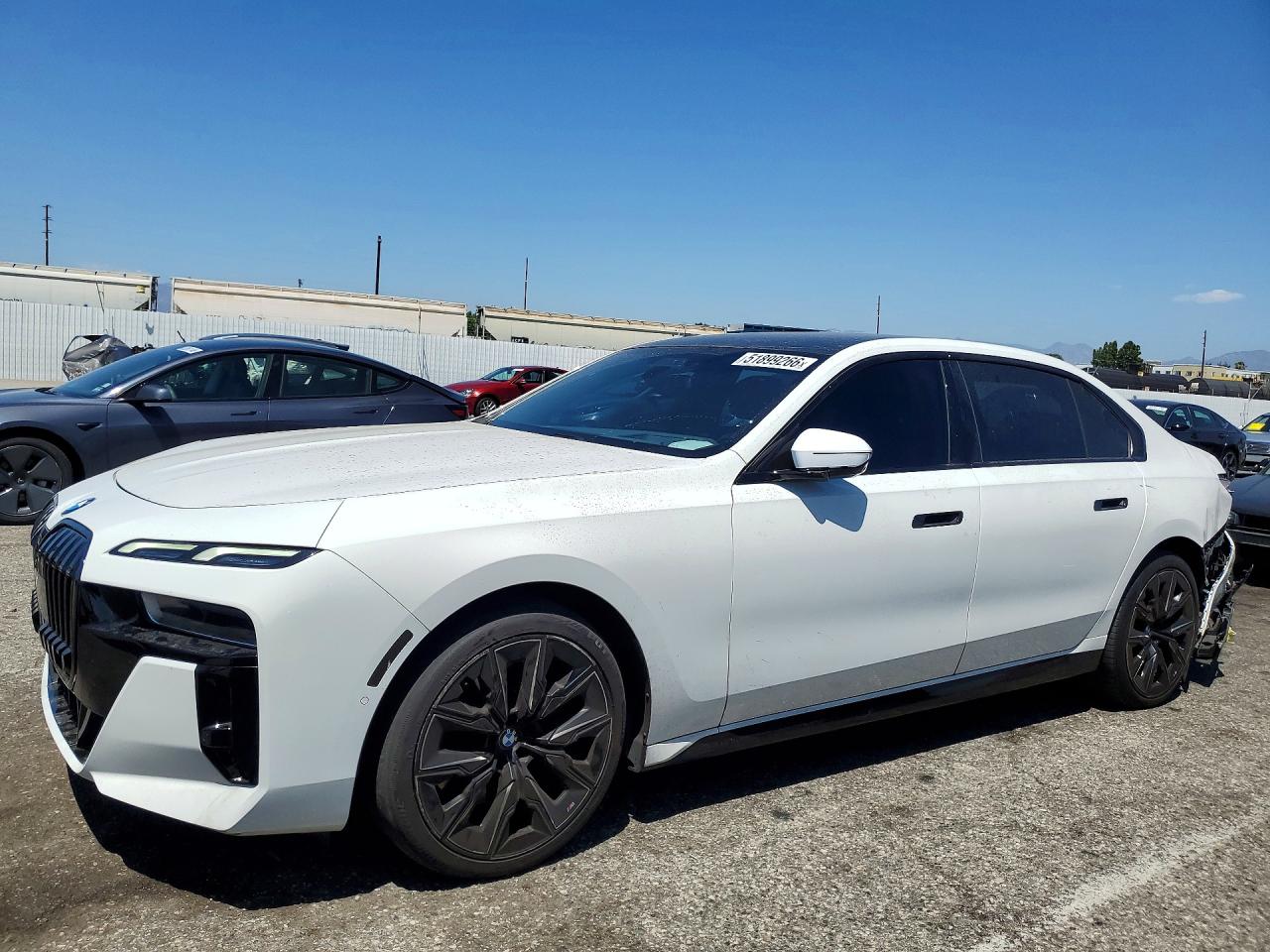 2023 BMW 7 Series VIN WBA23EH00PCM83724 — COPART salvage auction photo