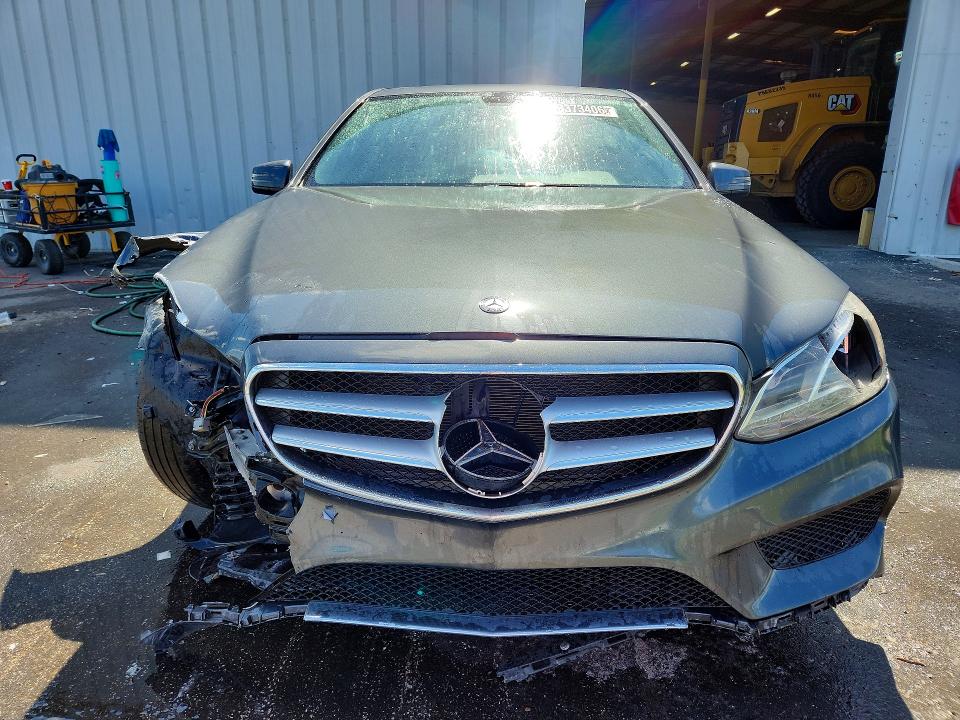 2016 Mercedes-benz E-class VIN WDDHF5KB0GB255796 COPART salvage auction — FRONT END, FL - CERTIFICATE OF TITLE, sold $275 on 2026-07-22 (photo 5)