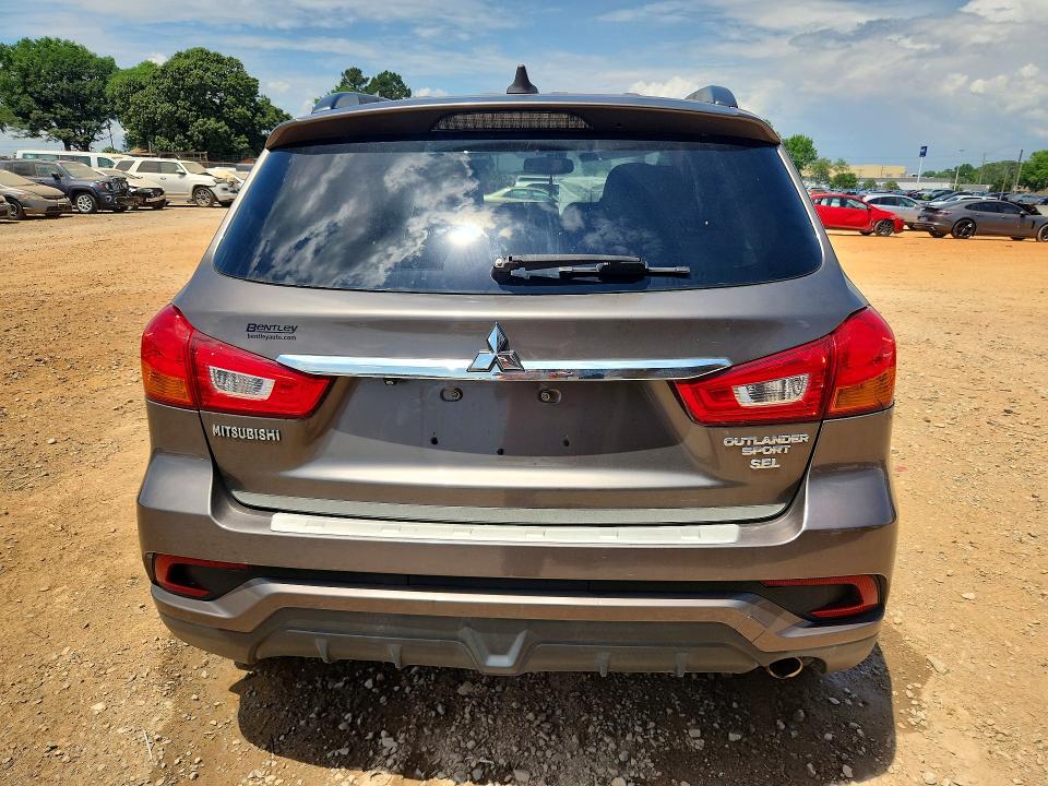 2018 Mitsubishi Outlander VIN JA4AP4AW4JZ011875 COPART salvage auction — FRONT END, AL - CERT OF TITLE-SALVAGE TITLE, sold $2,550 on 2026-07-08 (photo 6)