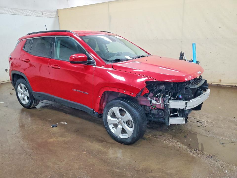 2018 Jeep VIN 3C4NJDBB7JT328738 COPART salvage auction — FRONT END, Mi - Certificate Of Title, sold $200 on 2026-07-01 (photo 4)
