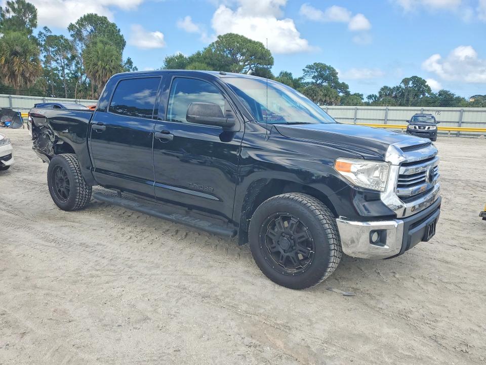 2017 Toyota Tundra VIN 5TFEM5F10HX114073 COPART salvage auction — REAR END, Salvage Title, sold $150 on 2026-07-29 (photo 4)
