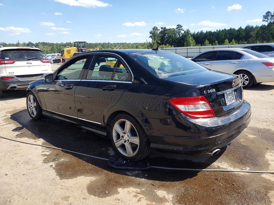 2010 Mercedes-benz C-klasse VIN WDDGF8BB9AR087622 COPART salvage auction — FRONT END, SC - CERT OF TITLE-SALVAGE, sold $450 on 2026-07-27 (photo 2)