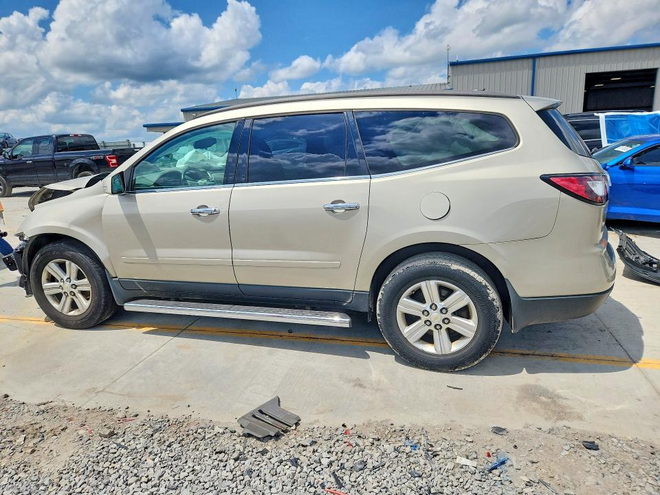 2013 Chevrolet Traverse VIN 1GNKRGKD1DJ265752 COPART salvage auction — FRONT END, Ky - Hail Salvage Brand, sold $350 on 2026-07-02 (photo 2)