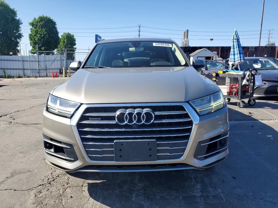 2017 Audi Q7 VIN WA1LAAF77HD008647 COPART salvage auction — REAR END, Ca - Dis/Dlr/Exp Only Clean Title, sold $7,500 on 2026-07-08 (photo 5)