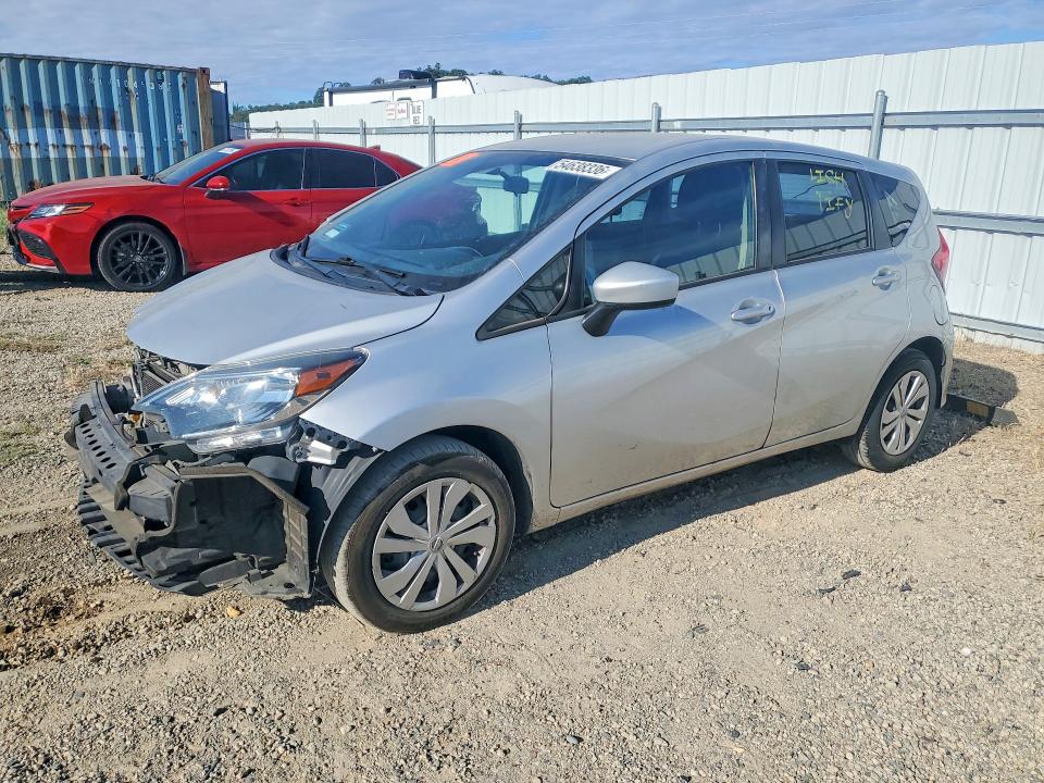 2018 Nissan Versa note VIN 3N1CE2CPXJL353677 — COPART salvage auction photo