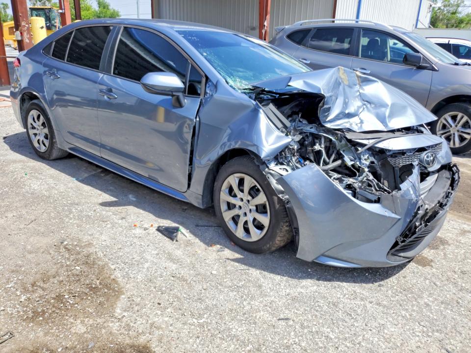 2023 Toyota Corolla VIN 5YFB4MDE3PP054340 COPART salvage auction — FRONT END, FL - CERTIFICATE OF DESTRUCTION, sold $3,450 on 2026-07-31 (photo 4)