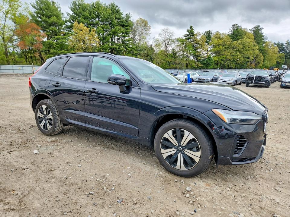 2025 Volvo Xc60 VIN YV4H60RC4S1008191 COPART salvage auction — FRONT END, Ma - Cert Of Title-Salvage, sold $13,800 on 2026-07-18 (photo 4)