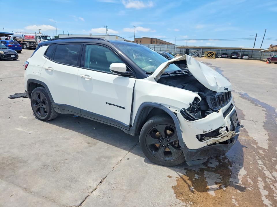 2018 Jeep Compass VIN 3C4NJDBB6JT394813 COPART salvage auction — FRONT END, Tx - Salvage Vehicle Title, sold $725 on 2026-07-02 (photo 4)