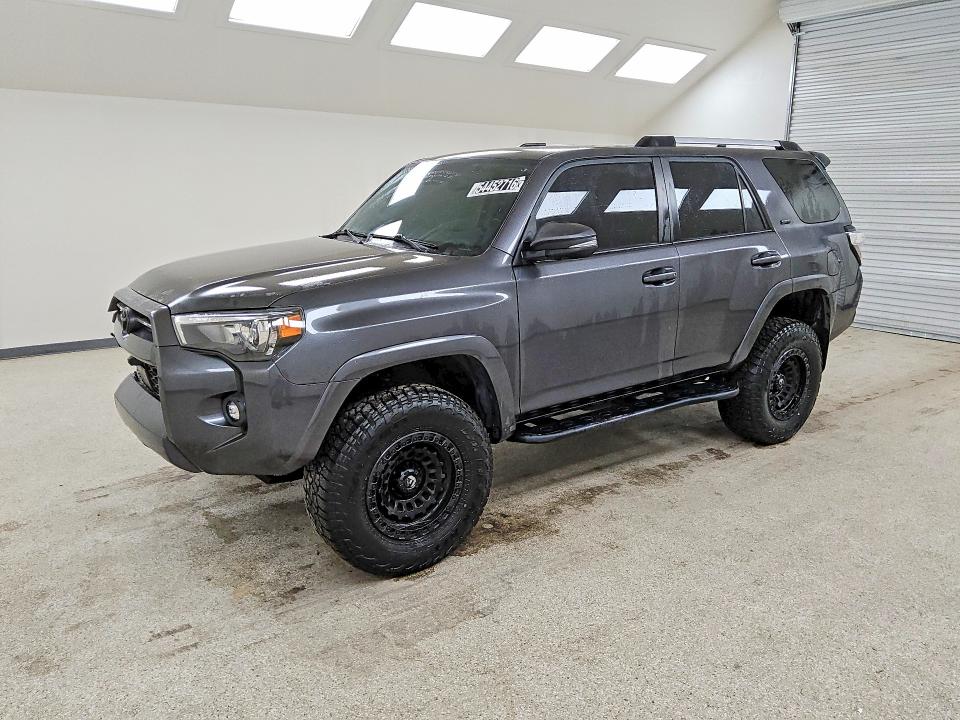 2022 Toyota 4runner VIN JTENU5JR3N6085209 COPART salvage auction — FRONT END, In - Certificate Of Title, sold $26,500 on 2026-07-16 (photo 1)