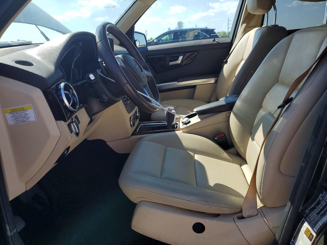 2013 Mercedes-Benz GLK-Class VIN WDCGG5HB9DG115894 COPART salvage auction — Front End, TX - SALVAGE VEHICLE TITLE, sold $2,900 on 2026-07-09 (photo 7)
