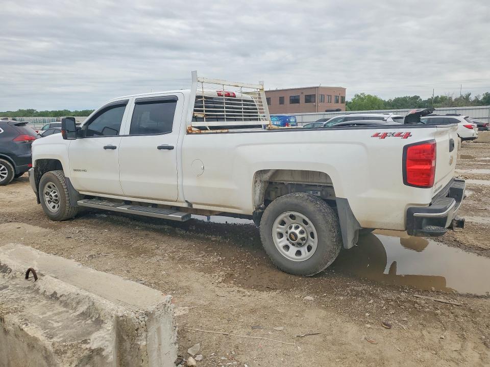 2019 Chevrolet Silverado VIN 1GC4KVCY4KF118014 COPART salvage auction — HAIL, Ks - Cert Of Title-Salvage, sold $300 on 2026-07-02 (photo 2)