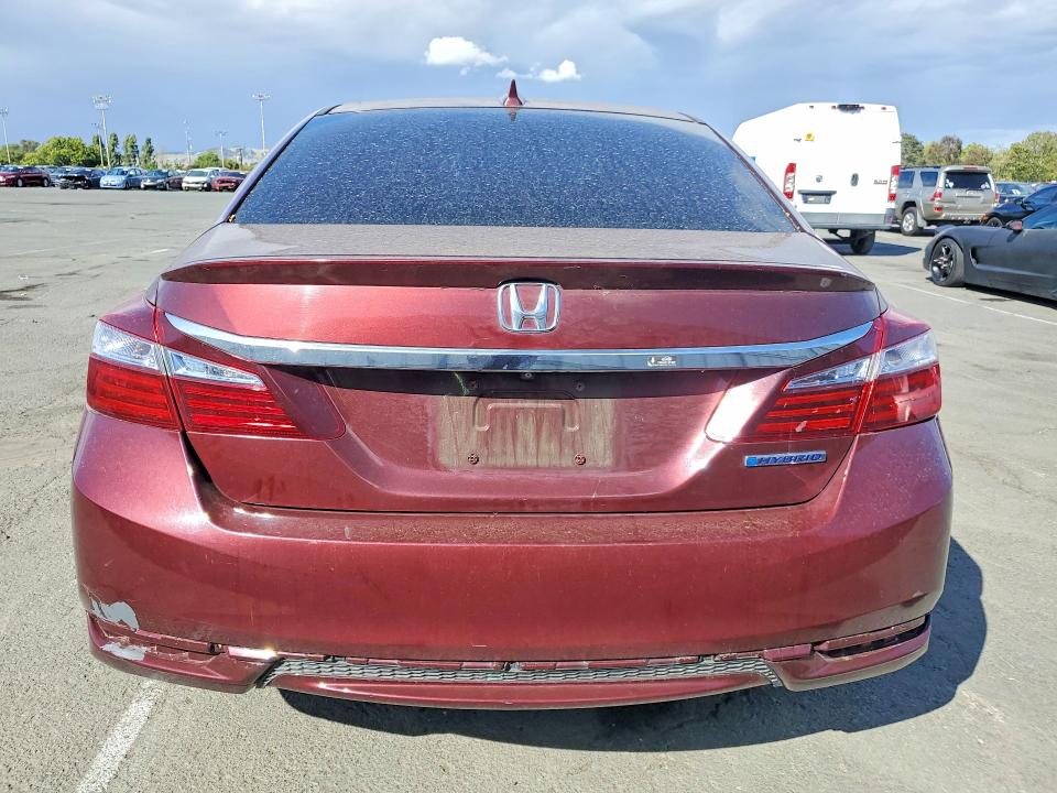 2017 Honda Accord VIN JHMCR6F55HC022867 COPART salvage auction — SIDE, Salvage Title, sold $1,400 on 2026-07-17 (photo 6)