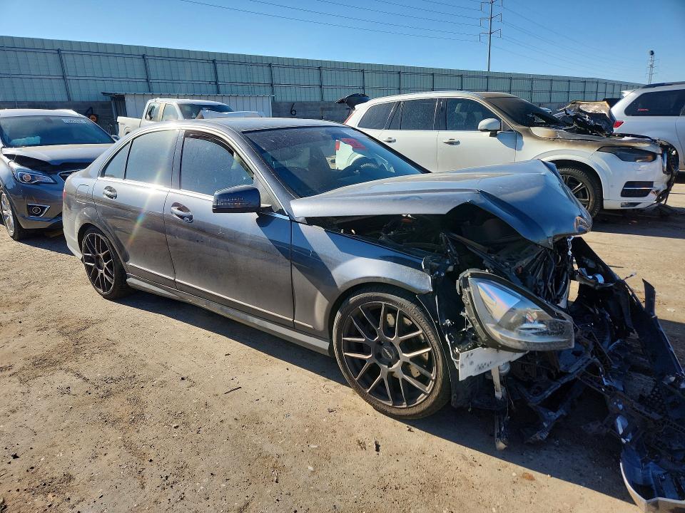 2013 Mercedes-benz C-klasse VIN WDDGF8AB1DR279381 COPART salvage auction — FRONT END, Nm - Cert Of Title-Salvage, sold $525 on 2026-08-20 (photo 4)
