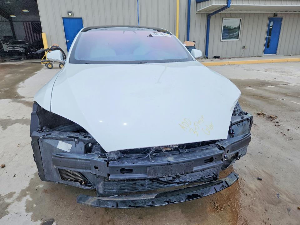 2019 Tesla Model s VIN 5YJSA1E29KF340659 COPART salvage auction — FRONT END, Il - Salvage Certificate, sold $9,300 on 2026-07-29 (photo 5)
