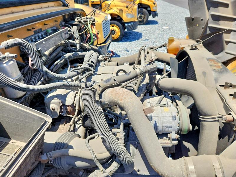 2014 Ic corporation VIN 4DRBUAAN2EB789000 COPART salvage auction — MINOR DENT/SCRATCHES, IL - CERTIFICATE OF TITLE, sold $2,000 on 2026-09-15 (photo 7)