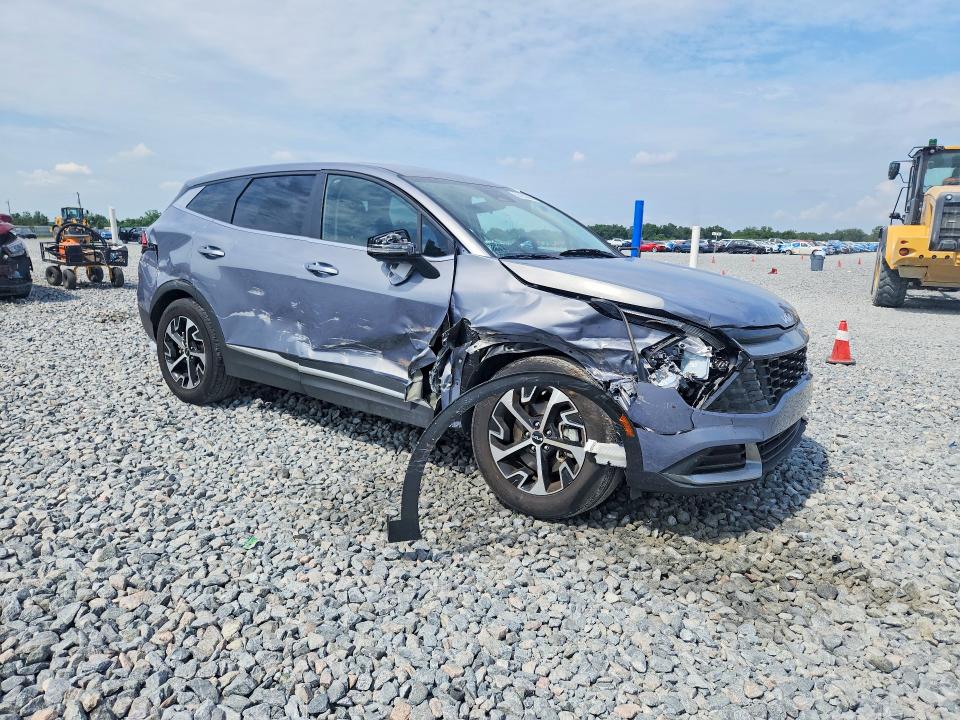 2025 Kia Sportage VIN 5XYK33DF4SG301836 COPART salvage auction — SIDE, FL - CERTIFICATE OF DESTRUCTION, sold $35 on 2026-07-21 (photo 4)