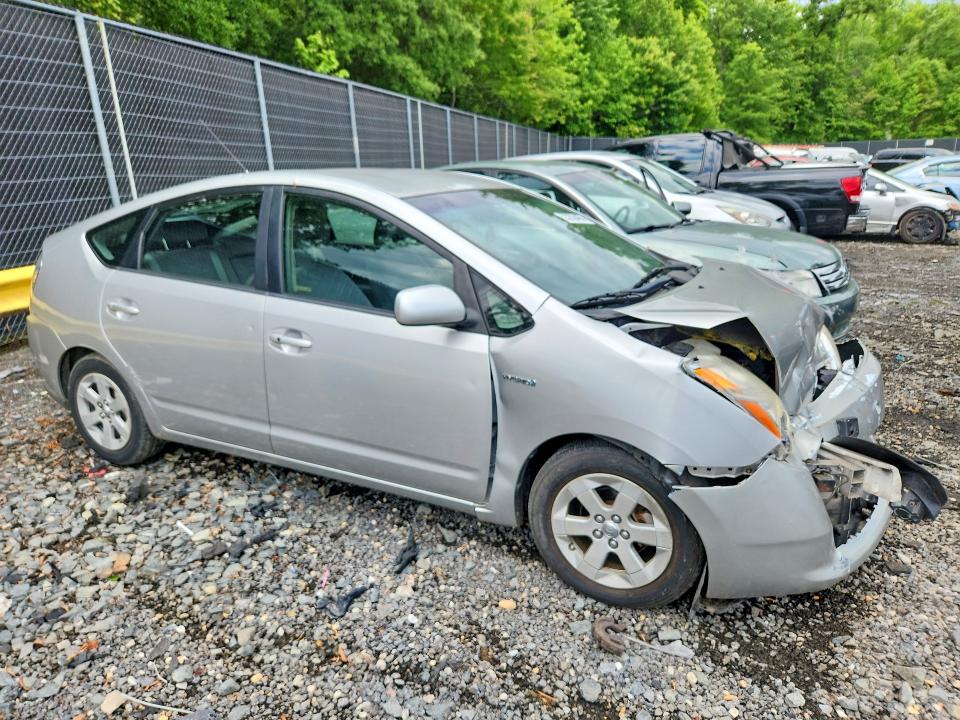 2007 Toyota Prius VIN JTDKB20U777610450 COPART salvage auction — FRONT END, MD - CERT OF SALVAGE > 75% DAMAGE, sold $200 on 2026-07-31 (photo 4)