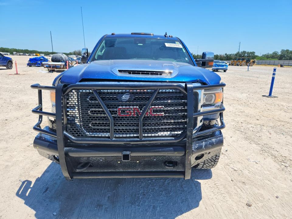 2018 Gmc VIN 1GT12TEY3JF137768 COPART salvage auction — FRONT END, Tx - Salvage Vehicle Title, sold $16,000 on 2026-07-02 (photo 5)