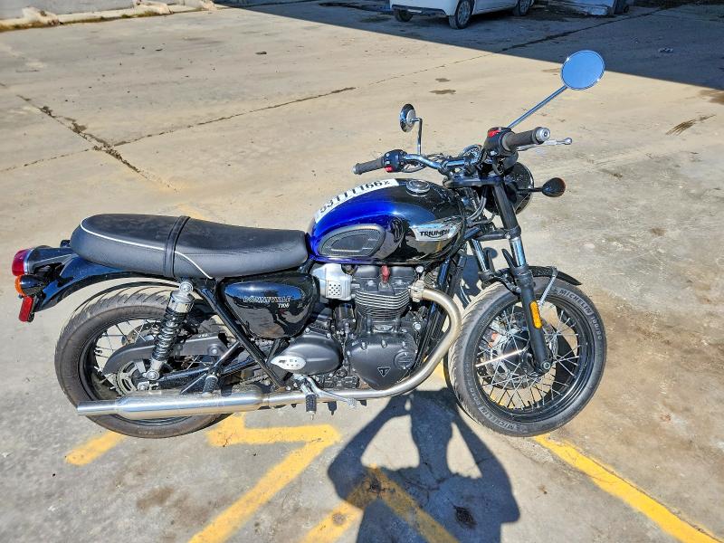 2024 Triumph motorcycle Bonneville VIN SMTD10G71RTBS5686 COPART salvage auction — SIDE, VA - CERT OF TITLE - SALVAGE, sold $1,850 on 2026-07-09 (photo 1)