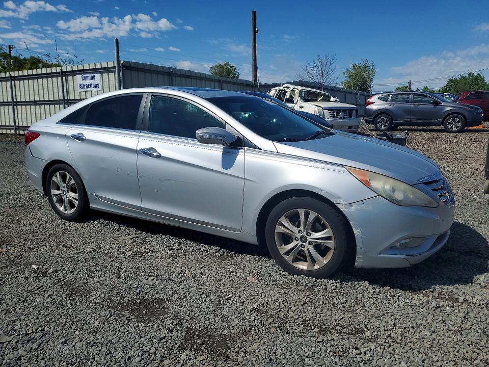 2011 Hyundai Sonata VIN 5NPEC4AC6BH221797 COPART salvage auction — SIDE, NJ - CERT OF TITLE-SALVAGE, sold $500 on 2026-07-10 (photo 4)