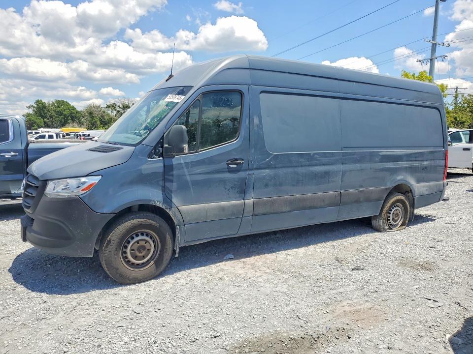 2019 Mercedes-benz VIN WD4PF1CD2KP125261 COPART salvage auction — MINOR DENT/SCRATCHES, Fl - Certificate Of Title, sold $11,500 on 2026-07-27 (photo 1)