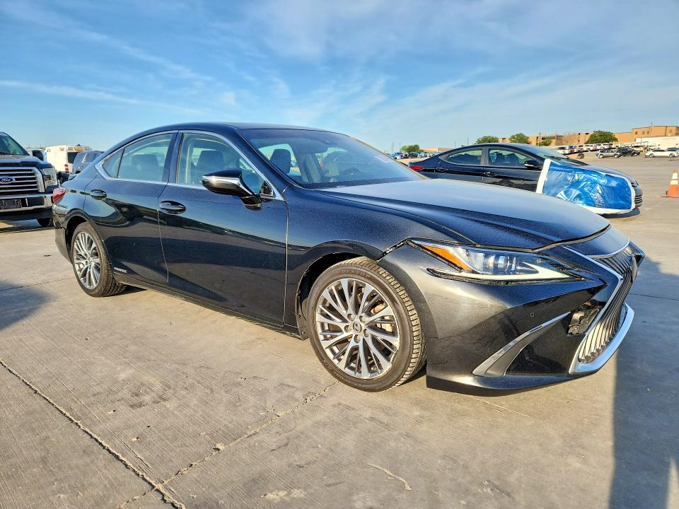 2019 Lexus Es 300h VIN JTHB21B11K2023615 COPART salvage auction — FRONT END, TX - CERTIFICATE OF TITLE, sold $9,100 on 2026-07-16 (photo 4)