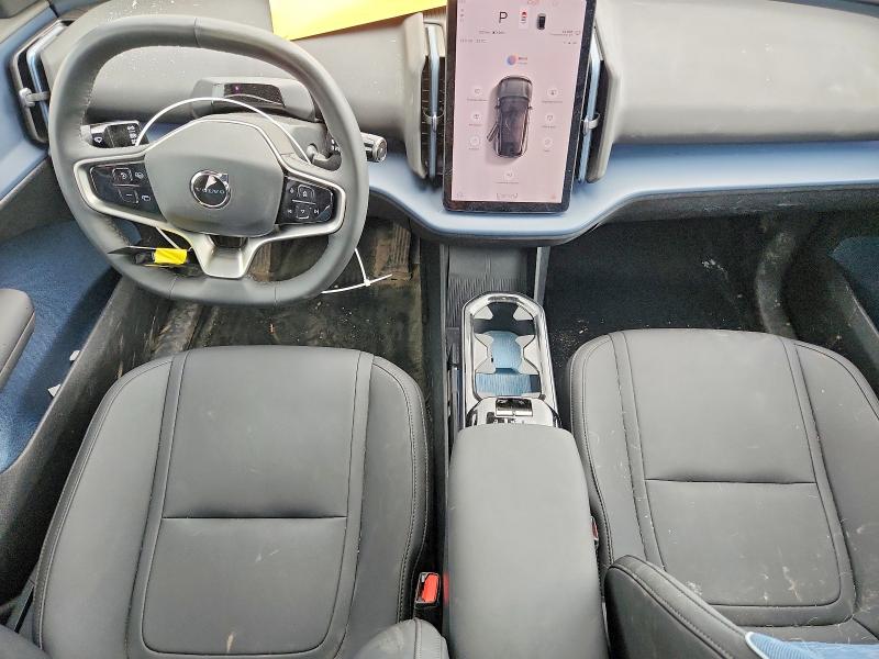2025 Volvo Ex30 VIN YV4EK3ZL7S2604079 COPART salvage auction — FRONT END, Qc - Gravement Accidente, sold $11,700 on 2026-08-04 (photo 8)