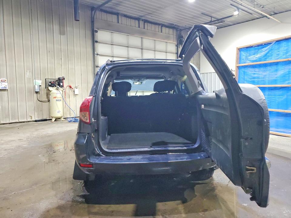 2006 Toyota Rav 4 VIN JTMBK32V765005818 COPART salvage auction — SIDE, Nh - Cert Of Title-Salvage, sold $125 on 2026-07-23 (photo 6)
