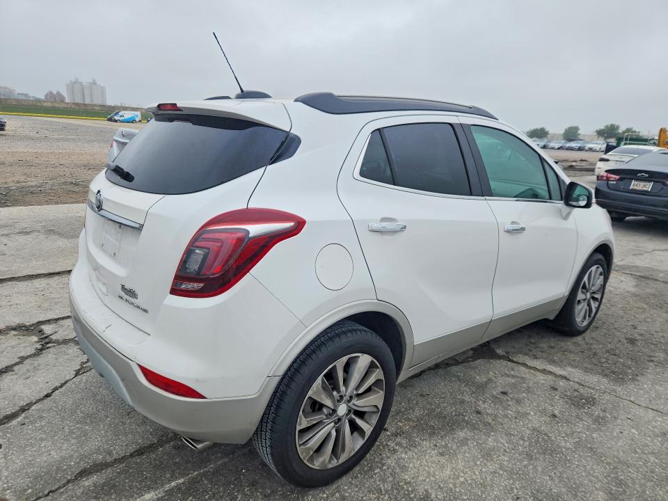 2019 Buick . VIN KL4CJASB8KB733865 COPART salvage auction — MINOR DENT/SCRATCHES, Hi - Certificate Of Title, sold $1,750 on 2026-07-14 (photo 3)