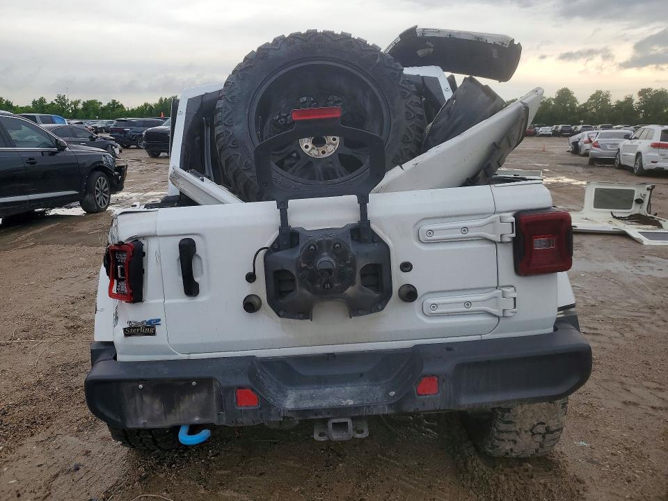 2024 Jeep Wrangler / VIN 1C4RJXP63RW202994 COPART salvage auction — ROLLOVER, Salvage Title, sold $7,600 on 2026-08-04 (photo 6)