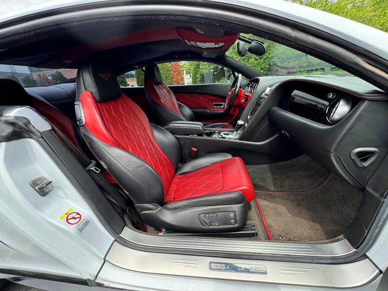 2015 Bentley Continental VIN SCBFH7ZA7FC044434 COPART salvage auction — MINOR DENT/SCRATCHES, Tx - Certificate Of Title (P), sold $41,500 on 2026-07-24 (photo 9)