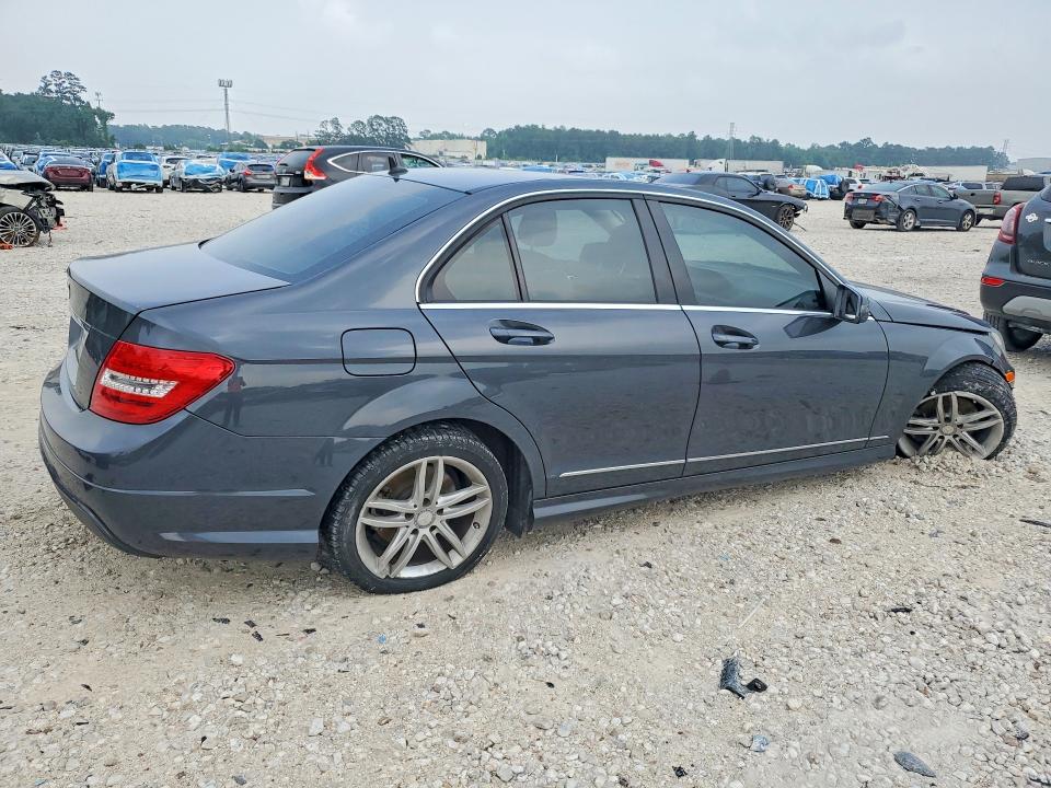 2014 Mercedes-benz C class VIN WDDGF4HB5EG212472 COPART salvage auction — FRONT END, TX - CERTIFICATE OF TITLE, sold $700 on 2026-07-24 (photo 3)
