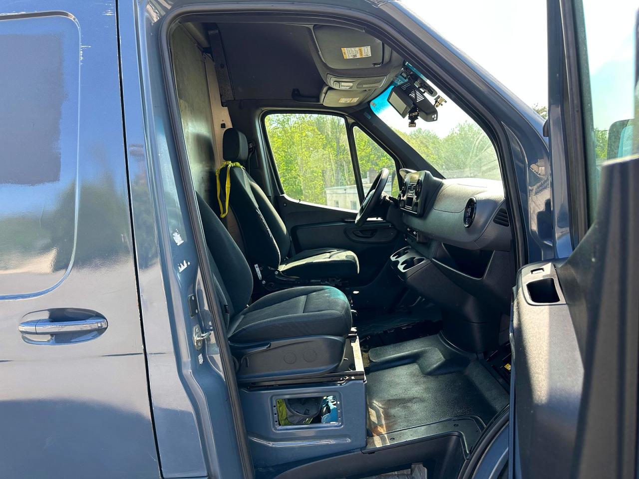 2019 Mercedes-Benz Sprinter VIN WD4PF1CD8KP147104 COPART salvage auction — Mechanical, PA - CERT OF TITLE, sold $12,500 on 2026-07-01 (photo 6)