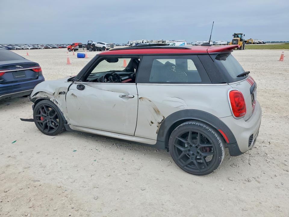 2017 Mini VIN WMWXM9C3XH2F66003 COPART salvage auction — FRONT END, Tx - Salvage Vehicle Title, sold $2,150 on 2026-07-16 (photo 2)