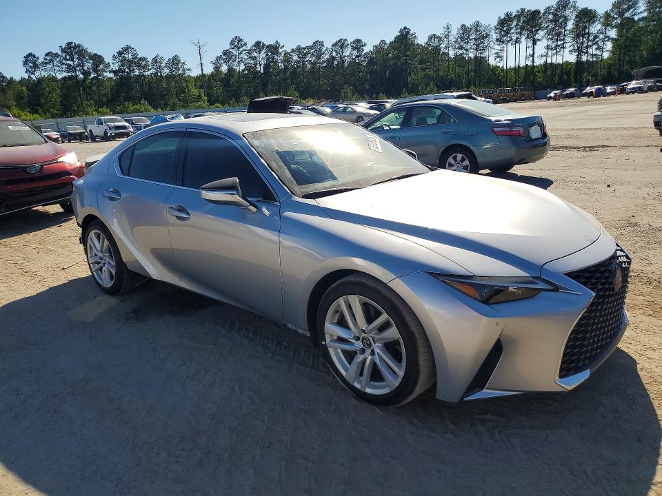 2024 Lexus Is VIN JTHCA1D22R5129917 COPART salvage auction — REAR END, Sc - Cert Of Title-Salvage, sold $16,000 on 2026-07-29 (photo 4)