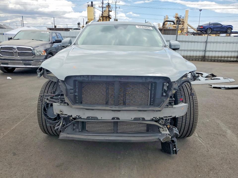2024 Volvo VIN YV4H60CK9R1232891 COPART salvage auction — FRONT END, Ca - Salvage Certificate, sold $22,500 on 2026-08-12 (photo 5)