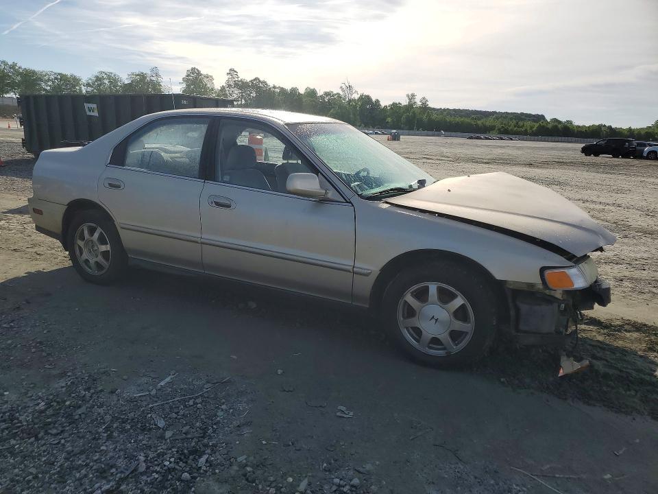 1995 Honda Accord VIN JHMCD5652SC003807 COPART salvage auction — FRONT END, Sc - Cert Of Title-Salvage, sold $200 on 2026-07-06 (photo 4)