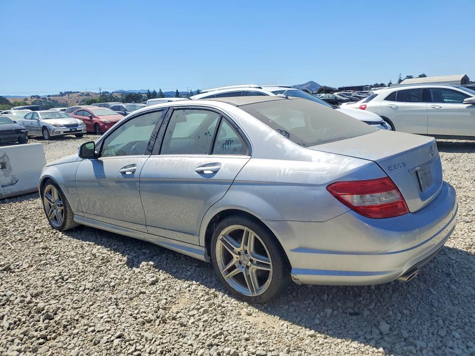 2009 Mercedes-benz C-klasse VIN WDDGF54X19F208289 COPART salvage auction — MINOR DENT/SCRATCHES, Or - Certificate Of Title, sold $500 on 2026-08-13 (photo 2)