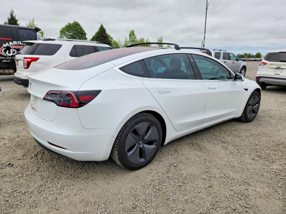2018 Tesla Model 3 VIN 5YJ3E1EA6JF035196 COPART salvage auction — FRONT END, Or - Salvage Title Certificate, sold $600 on 2026-07-21 (photo 3)