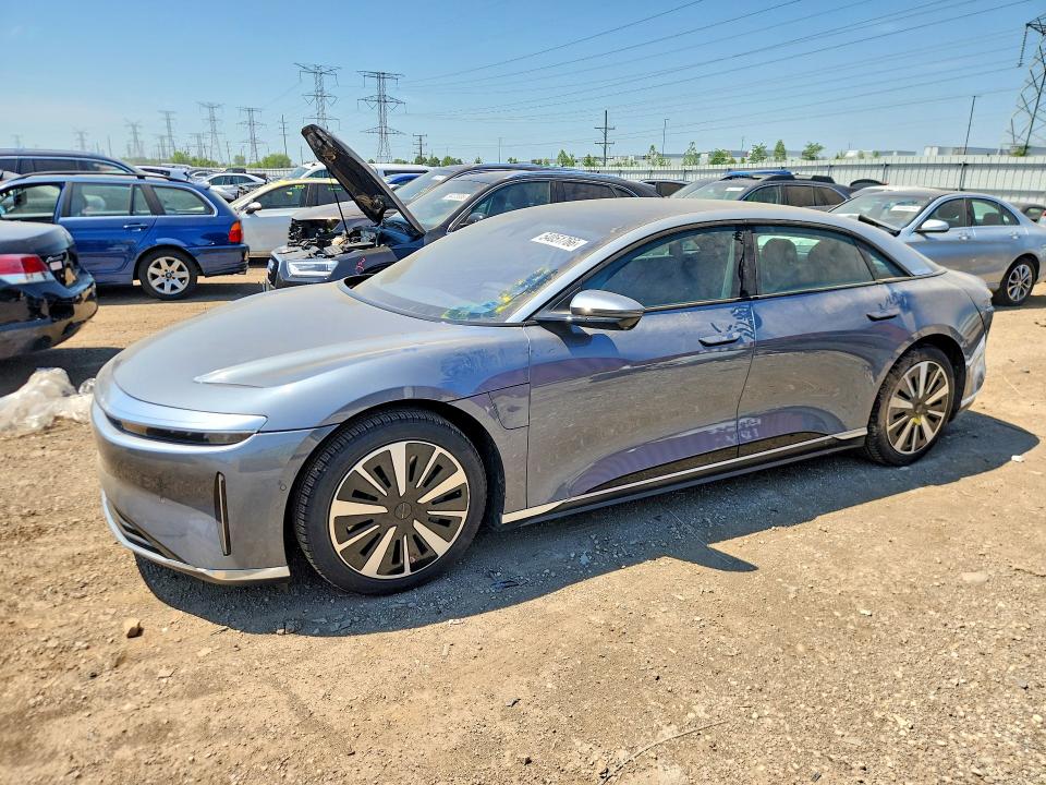 2025 Lucid VIN 50EA1TEA1SA037975 — COPART salvage auction photo