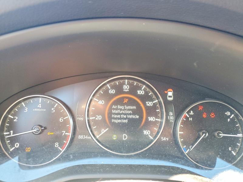 2025 Mazda 3 VIN JM1BPACM3S1759974 COPART salvage auction — MINOR DENT/SCRATCHES, IN - CERTIFICATE OF TITLE, sold $500 on 2026-07-28 (photo 9)